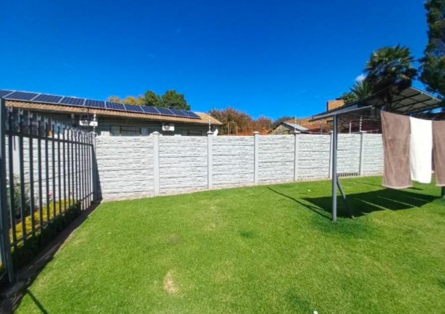 4 Bedroom Property for Sale in Bergsig Free State